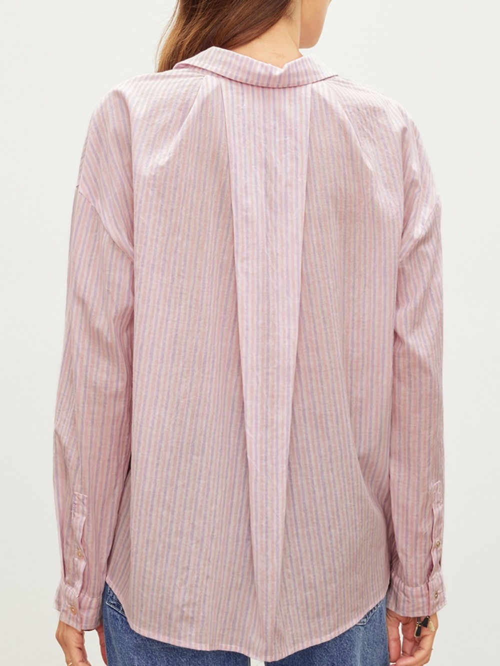Velvet by Graham & Spencer Ashlyn Button Down - Picture 4 of 9